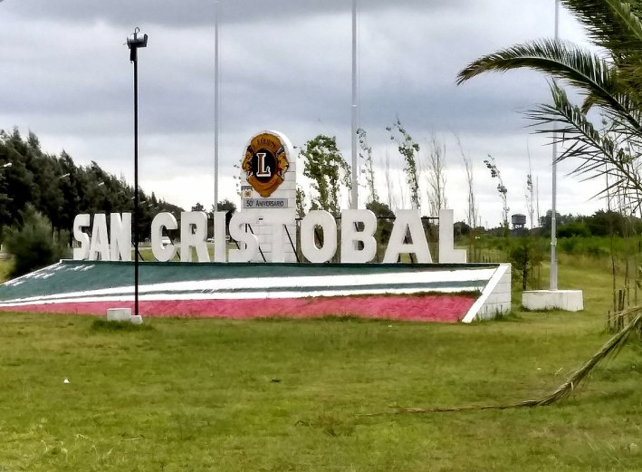 Polémica fiesta en San Cristóbal con varios 