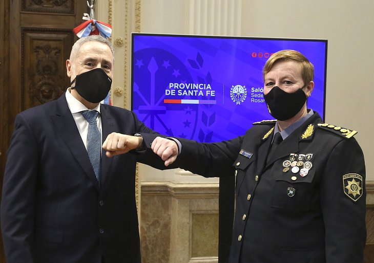Emilce Chimenti asumió la jefatura de la Policía de Santa Fe