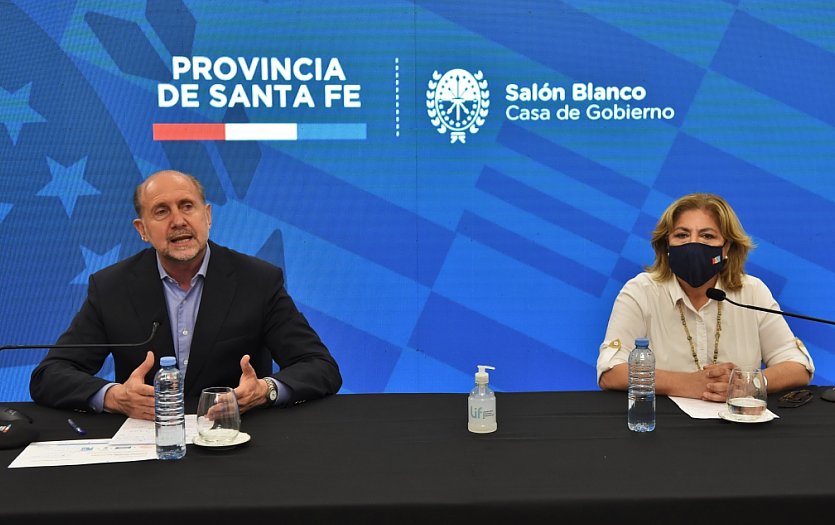 Perotti y Martorano anunciaron cambios para confirmar un caso de Covid