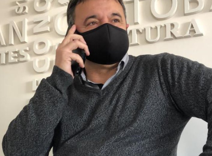 Gonzalez presentó proyecto para el uso del Ibuprofeno inhalado