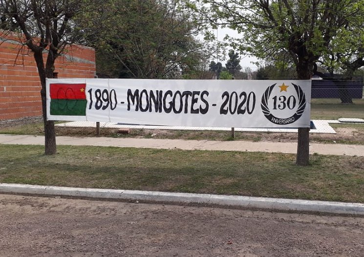 Monigotes celebra 130 años de su fundación