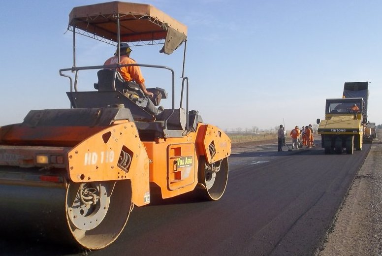 Realizarán bacheos en rutas del departamento Castellanos
