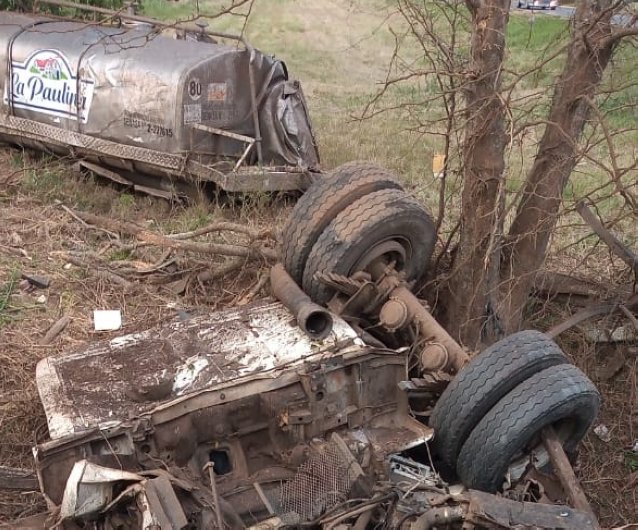 Camionero de Col. Rosa se accidentó en la 34