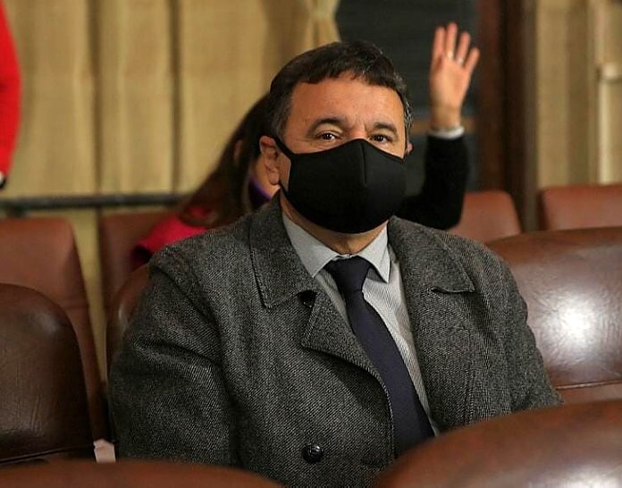 Santa Fe le comprará Ibuprofeno inhalado a Córdoba