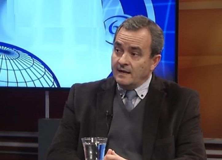 Oscar Atienza dijo que la vacuna rusa es segura y confiable