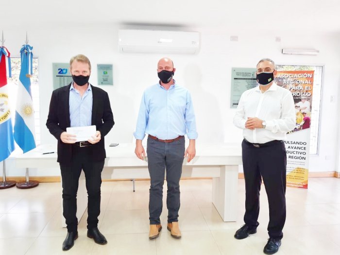 Entregaron créditos para emprendimientos en el departamento Castellanos