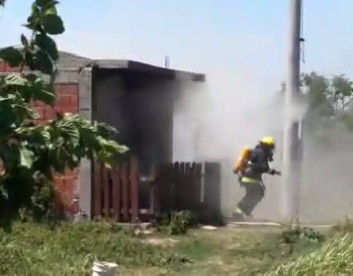 Suardi: Incendio provocó daños totales en una vivienda