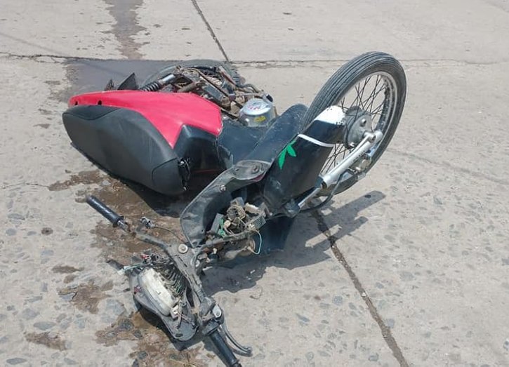 Motociclistas con lesiones graves en un accidente en Balnearia