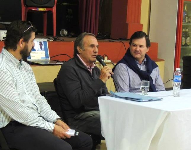 Reutemann reafirmó que siempre defendió a la provincia