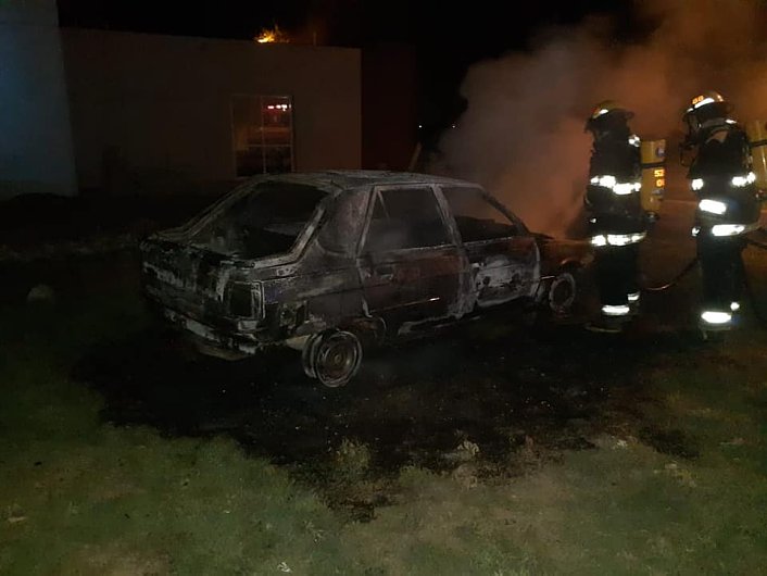 Se incendió un auto en Brinkmann