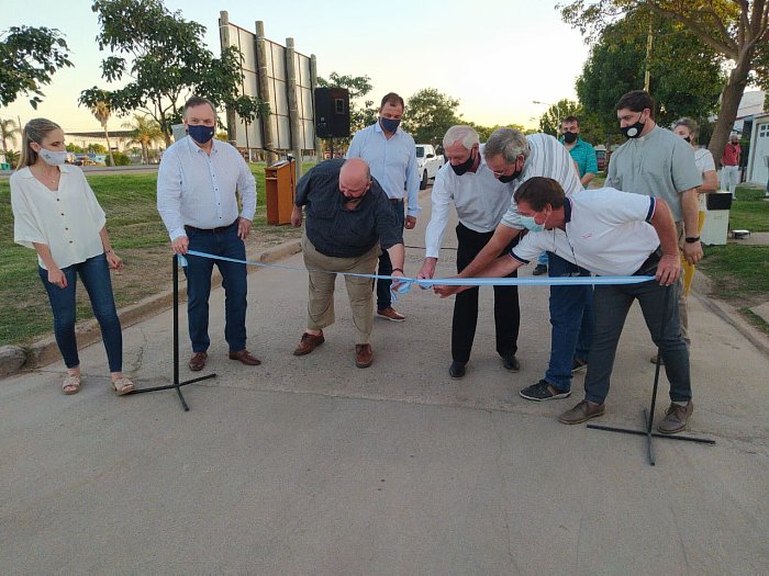 Suardi: Inauguraron cloacas, pavimento y luminaria led