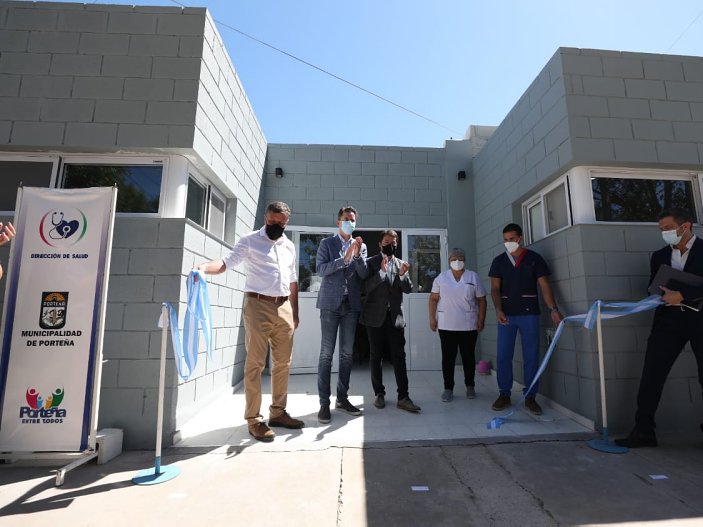 Calvo inauguró la ampliación del anexo del Centro de Salud de Porteña