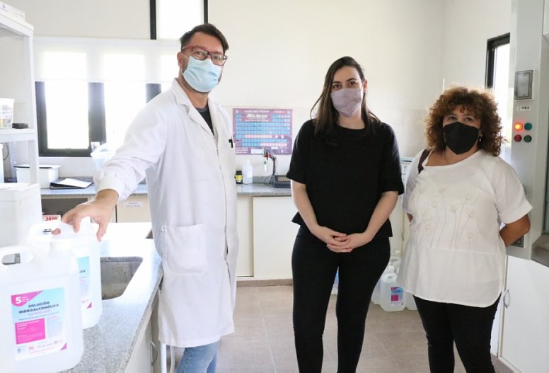 Invetigadores de Rafaela trabajan en la secuenciación del Covid 19
