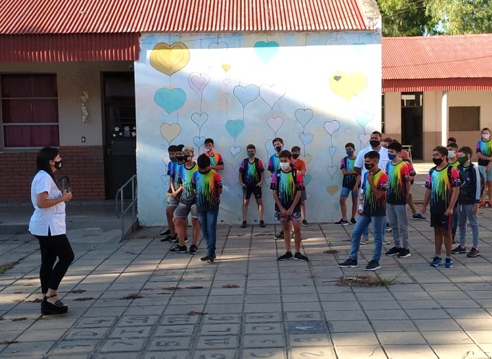 Volvieron las clases a las primarias de Suardi