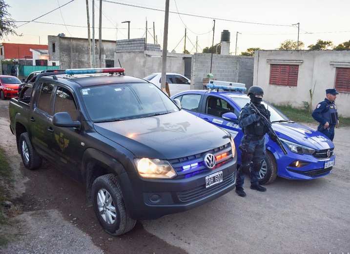 Secuestraron drogas y dinero a un automovilista en Freyre