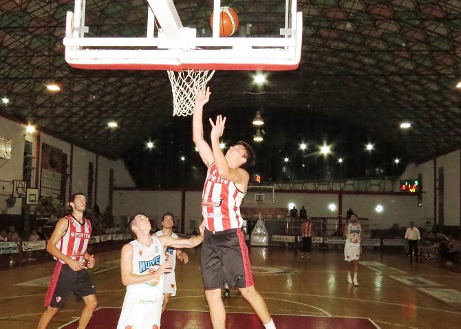 Luego de un año vuelve la competencia del Federal