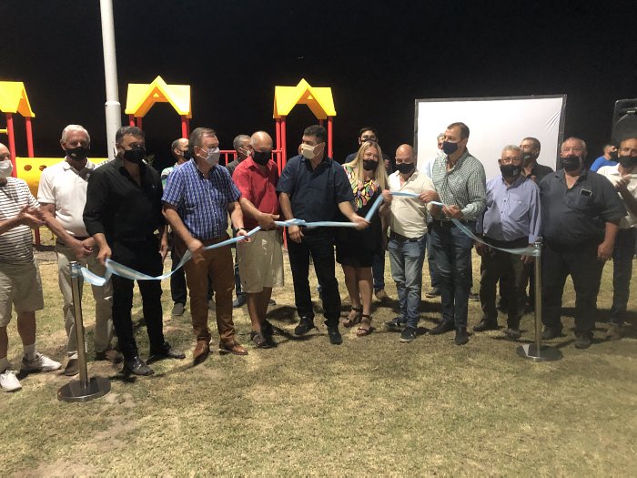 Inauguraron obras y luces Led en Laguna 
