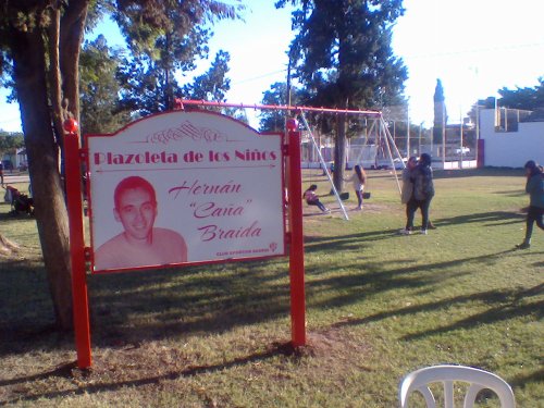 Inauguraron la Plazoleta Hernán 
