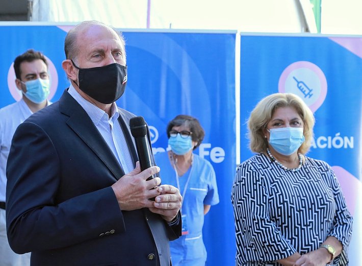 Perotti descartó restricciones pero pidió responsabilidad social