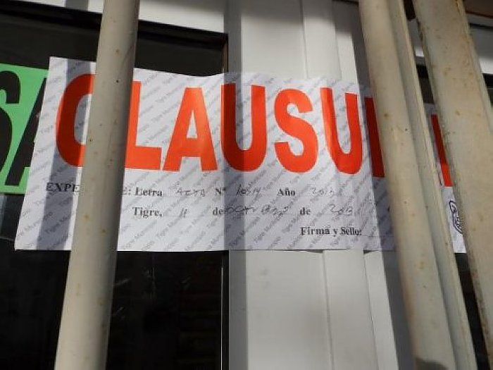 Morteros: Ingresaron a un salón clausurado para festejar un cumpleaños
