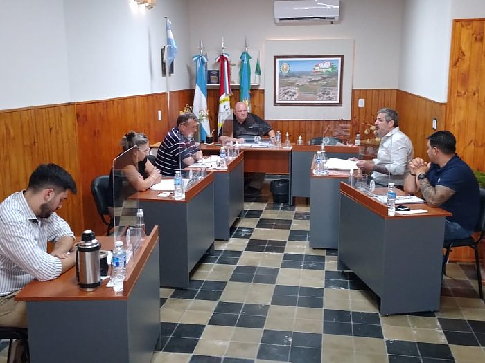Suardi: Todos los Concejales y el Intendente aislados 