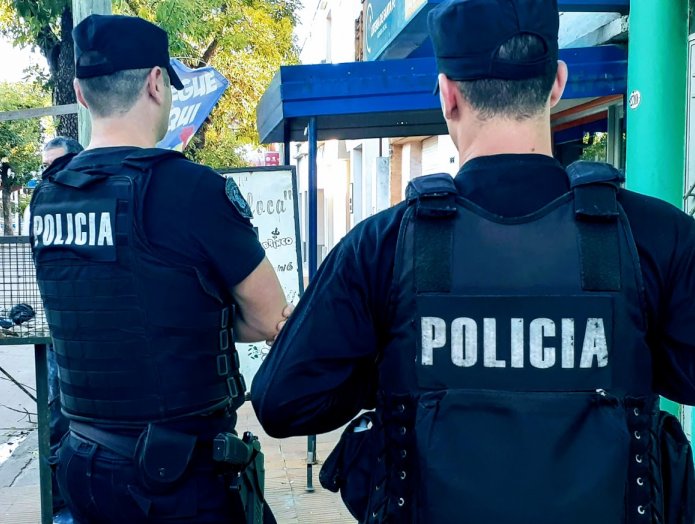 Michlig pidió la urgente vacunación del personal policial