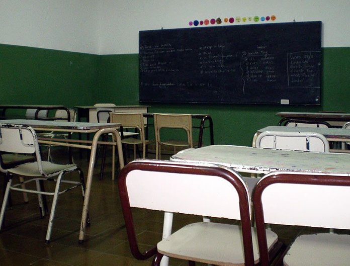 Educación confirmó que seguirán suspendidas las clases presenciales