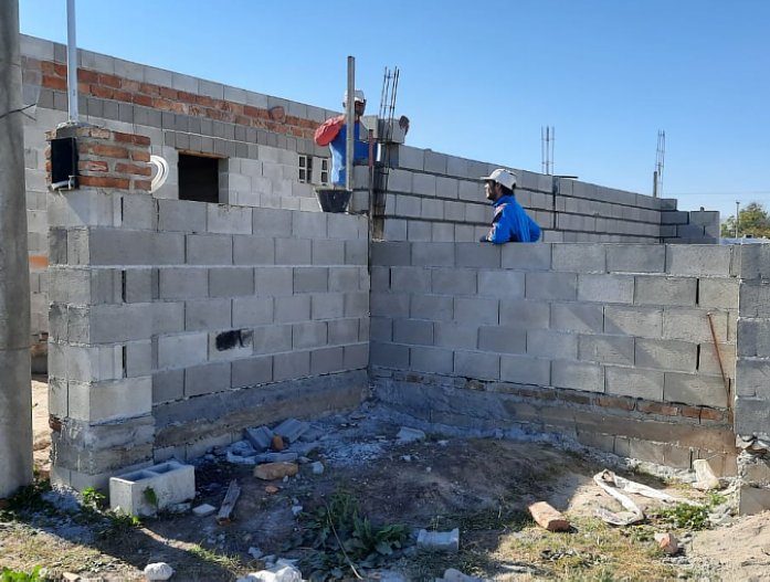 En Brinkmann se trabaja en la construcción de 20 viviendas
