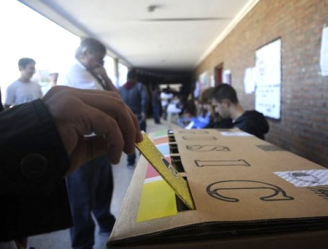 Santa Fe postergó por 30 días su calendario electoral