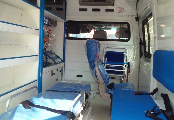 San Cristóbal, Ceres y Hersilia recibieron ambulancias de alta complejidad