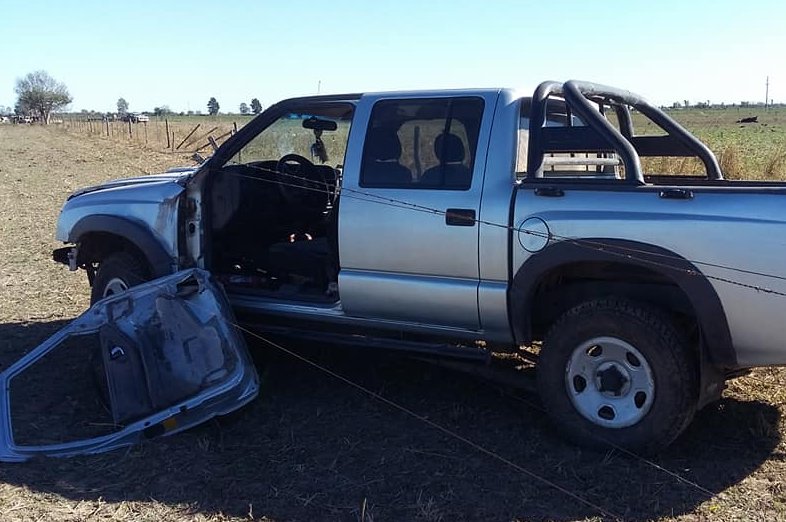 Menor de San Guillermo robó una camioneta, chocó y mató a dos vacas