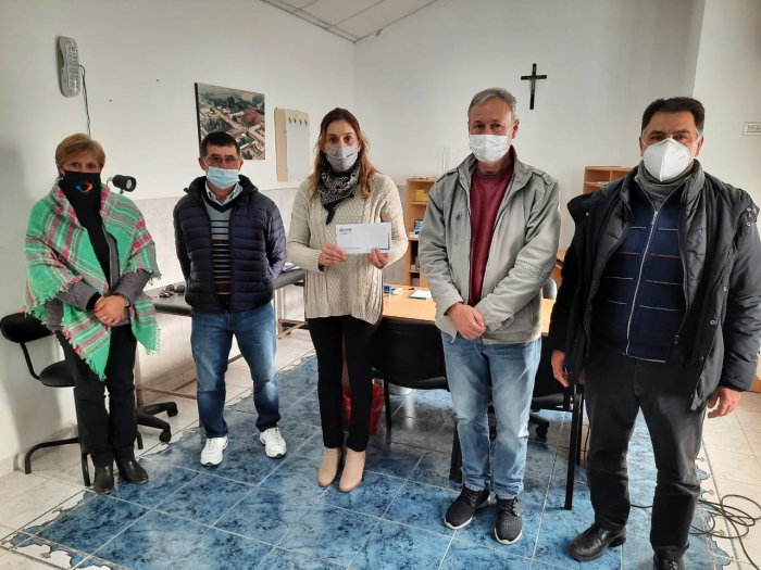 Cooperativa de Brinkmann entregó aportes al dispensario de Col. Vignaud