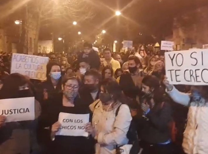Importante movilización en Rafaela por el abuso en el colegio San José