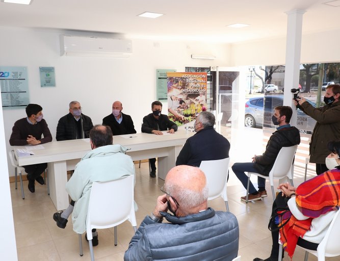 Entregaron créditos a comercios y pymes del departamento Castellanos