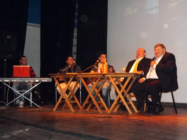 Música, historias y cuentos a beneficio de la Escuela 559 de Suardi