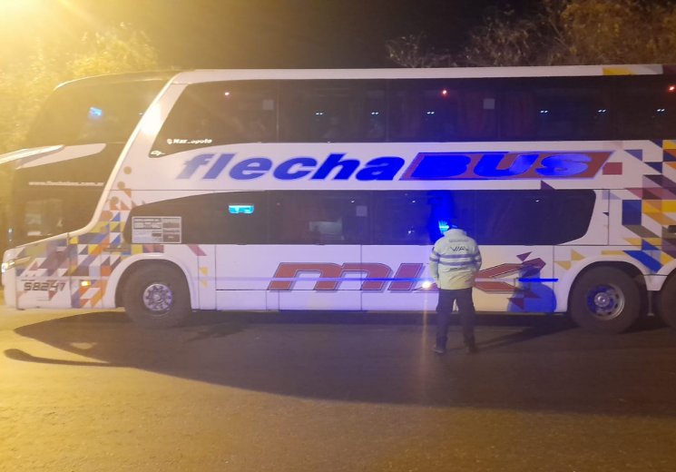 Ceres: Chofer de colectivo manejaba alcoholizado