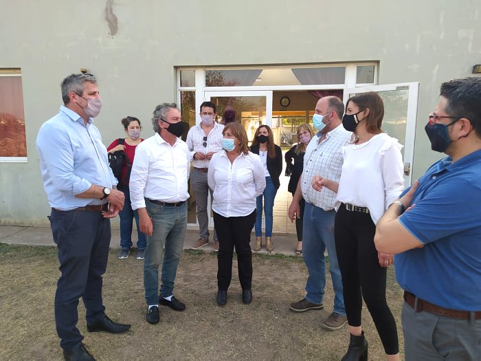 Cristiani dijo que nunca hubo proyecto para la Escuela 500 de Suardi