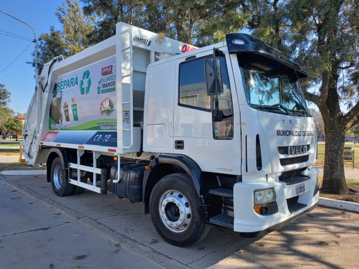 Suardi: El municipio incorporó un nuevo camión recolector
