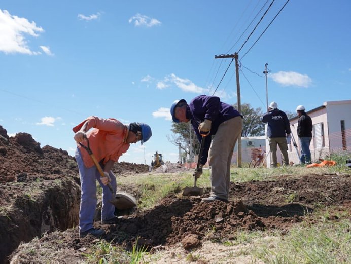 Comenzó la obra de desagües cloacales en Arrufó