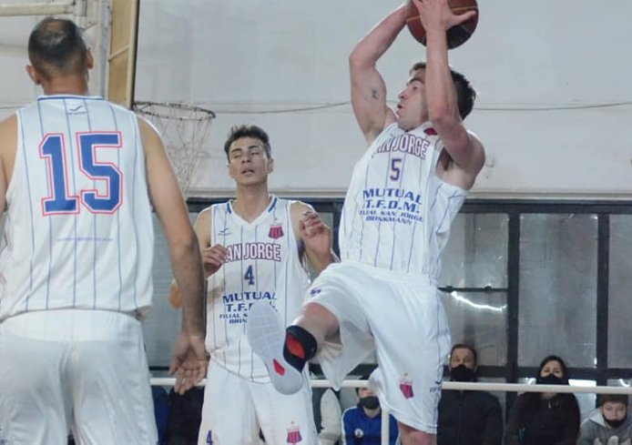 Morterense: San Jorge se quedó con el clásico