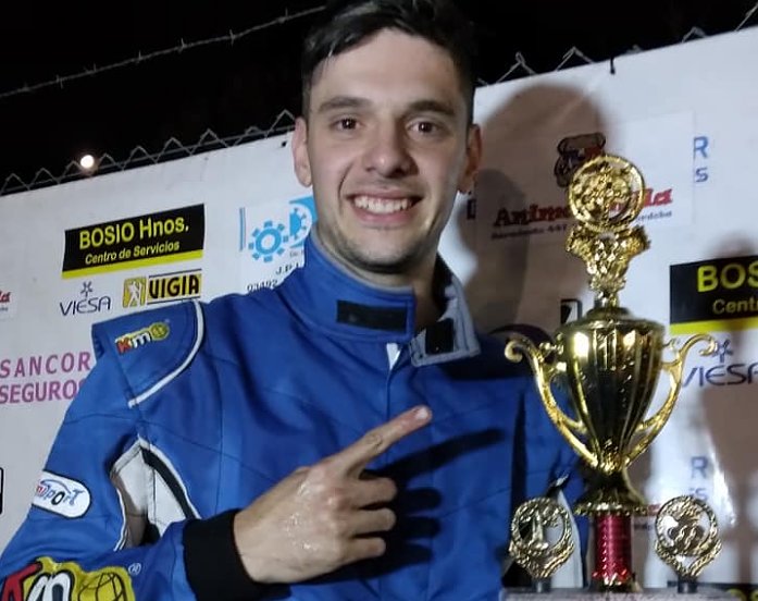 Lucas Zbrun festejó en la 7° del Midgets del Litoral
