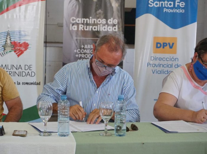 Firmaron convenios de Caminos de la Ruralidad en el departamento San Cristóbal