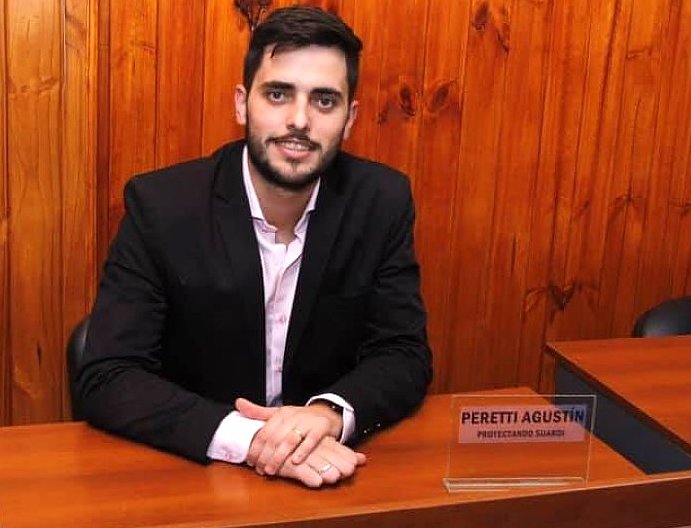 Peretti expuso propuestas para la zona rural y un parque industrial