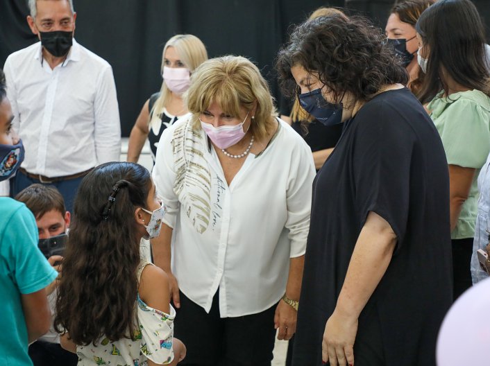 Vizzotti pasó por Santa Fe y dijo que el pase sanitario se oficializará en los próximos días