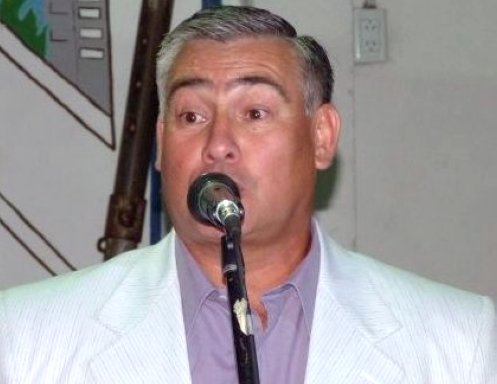Ruíz volvió a advertir por el no pago del 1% más de antigüedad