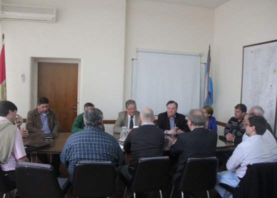Cooperativas tamberas se reunieron con Fascendini por la crisis lechera