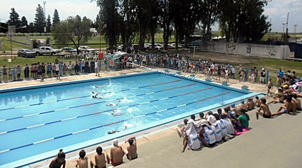 La Agrupación Ansenuza de natación comienza el 7 de enero