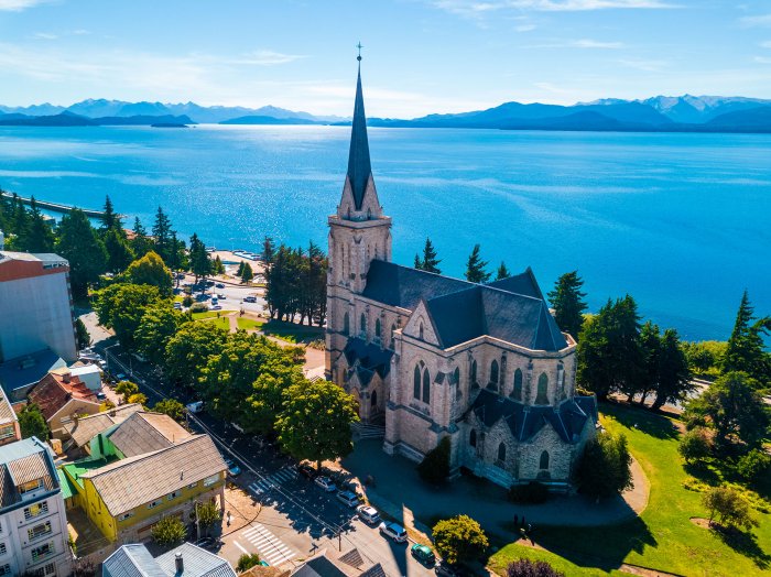 Egresados de Suardi contagiados con covid en Bariloche
