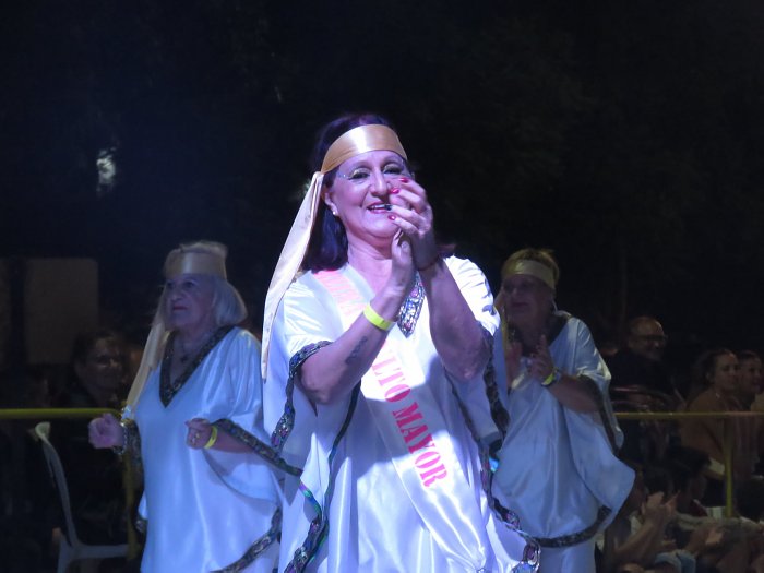 San Guillermo presentó el carnaval de los adultos mayores