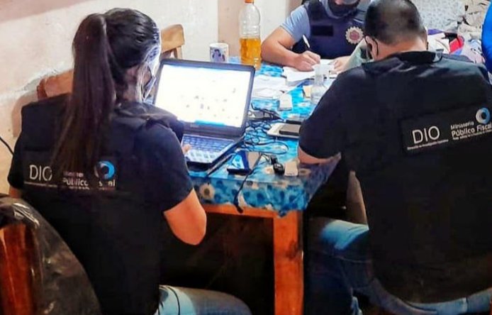 Allanamiento por material de abuso sexual infantil en Brinkmann